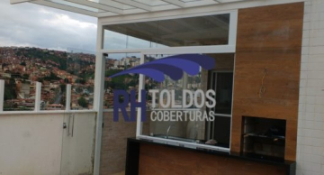 Coberturas de vidro para pergolados