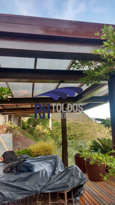 Coberturas para pergolados retráteis