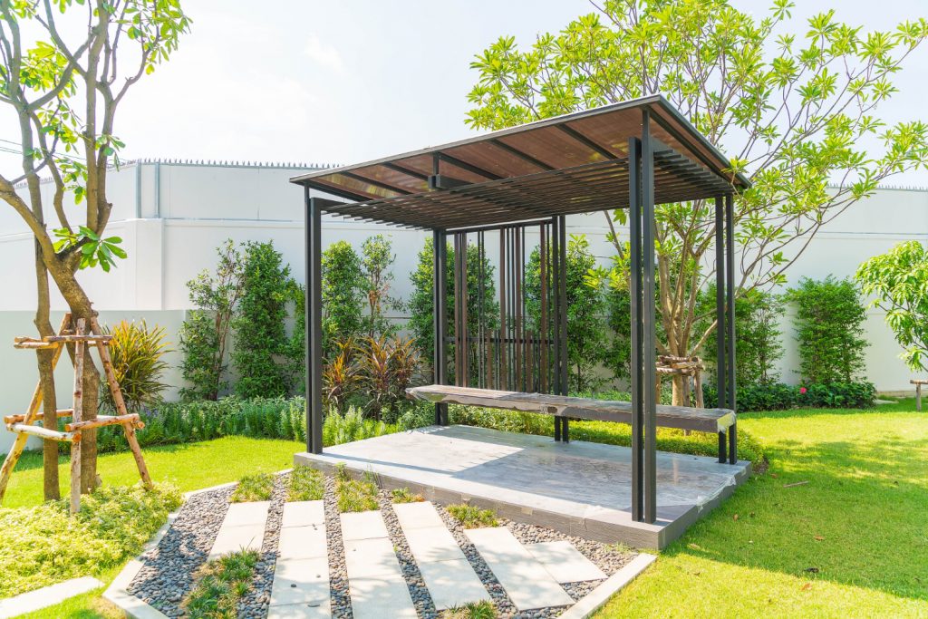 pergolado de ferro para jardim