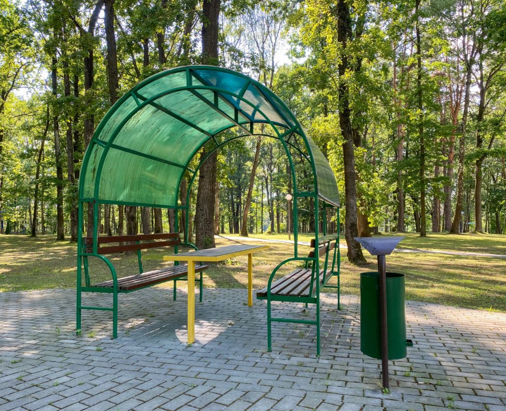 pergolado de ferro para jardim